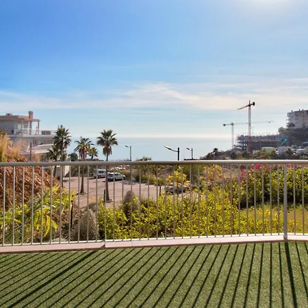 Luxury With Sea View Apartment