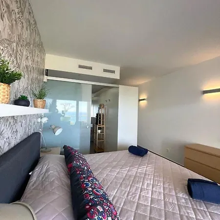 Apartment Luxury With Sea View *