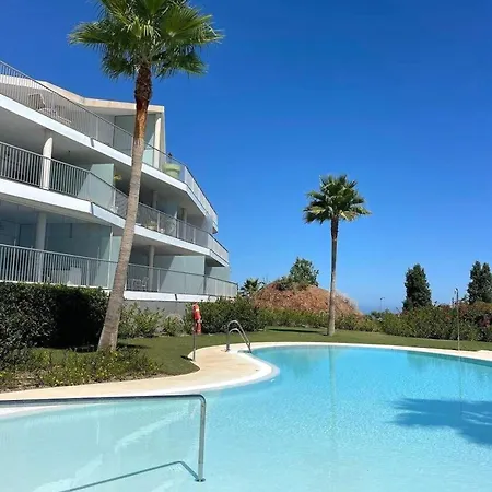 Luxury With Sea View Apartment